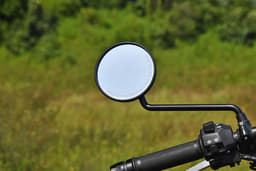 Royal Enfield Scram 440 Color Black