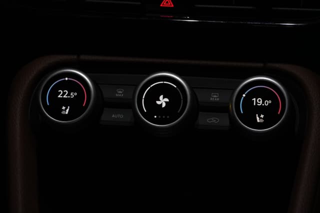 Ac Vents Front Image - 16478
