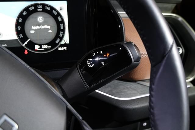 Infotainment System Image - 16490