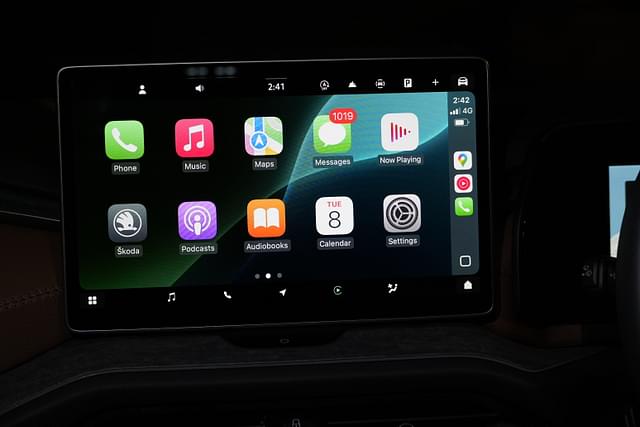 Infotainment System Image - 16492