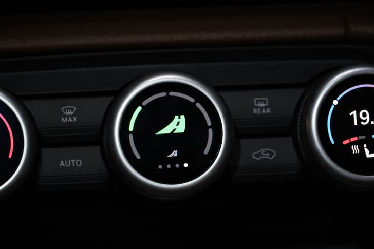 Ac Vents Front