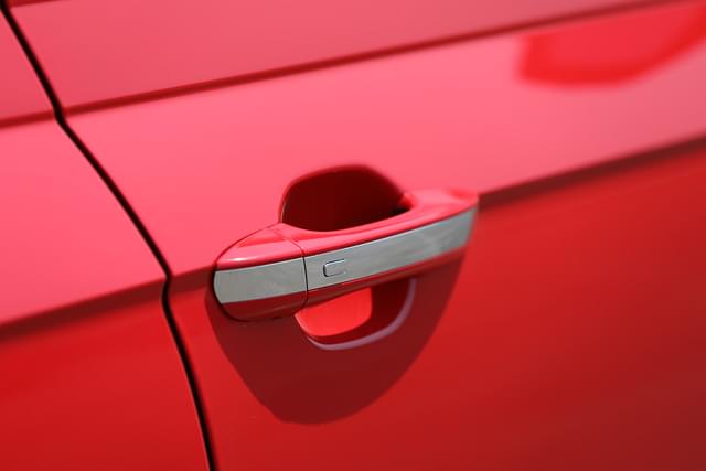 Color Red Image - 15741