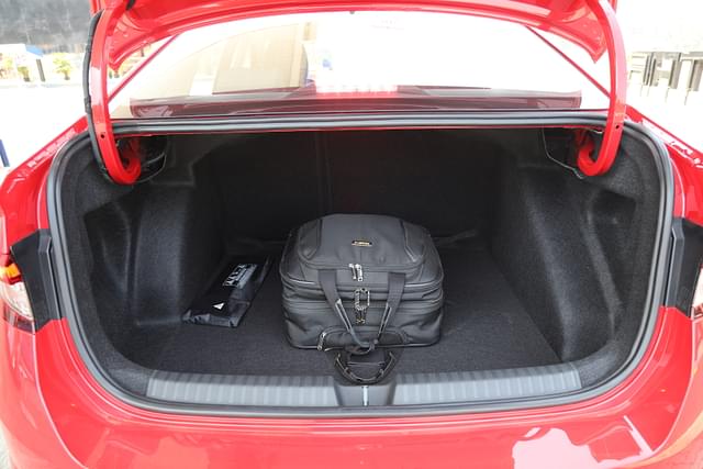 Rear View Image - 15789