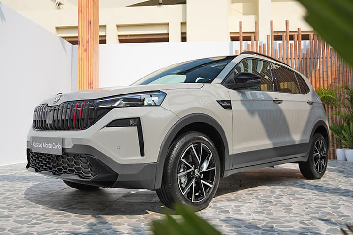 Skoda Kushaq Facelift Front Right Three Quarter