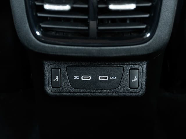 2nd Row Charging Outlet Image - 33822