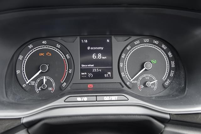 Instrument Cluster Image - 9574