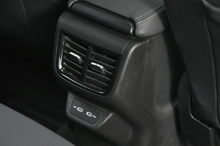 Skoda Kylaq 2nd Row Ac Vent
