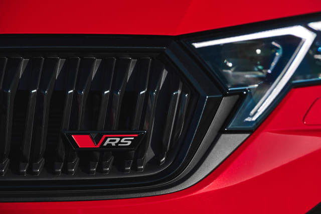 Color Red Image - 17358