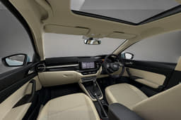 Skoda Slavia facelift Full Cabin View (Top Angle) Skoda Slavia facelift Full Cabin View (Top Angle)