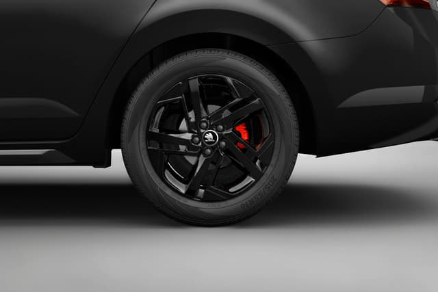 Rear Right Three Quarter Image - 38407