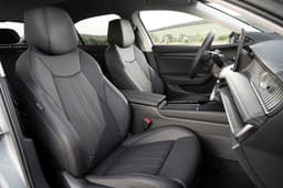 Skoda Superb Front Row Seats Skoda Superb Front Row Seats