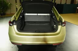 Skoda Superb Boot Open Skoda Superb Boot Open