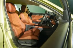 Skoda Superb Front Row Seats Skoda Superb Front Row Seats
