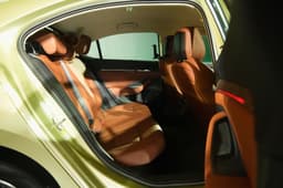 Skoda Superb Second Row Seats Skoda Superb Second Row Seats