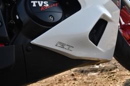 Tvs Apache Rr310 Color White