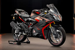 Tvs Apache Rr310 Front Left Three Quarter