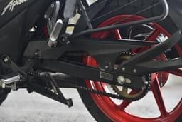 Tvs Apache Rtr 160 4v Color Black