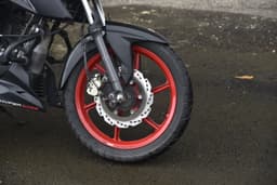 Tvs Apache Rtr 160 4v Color Black