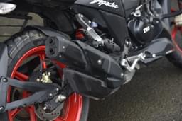 Tvs Apache Rtr 160 4v Color Black