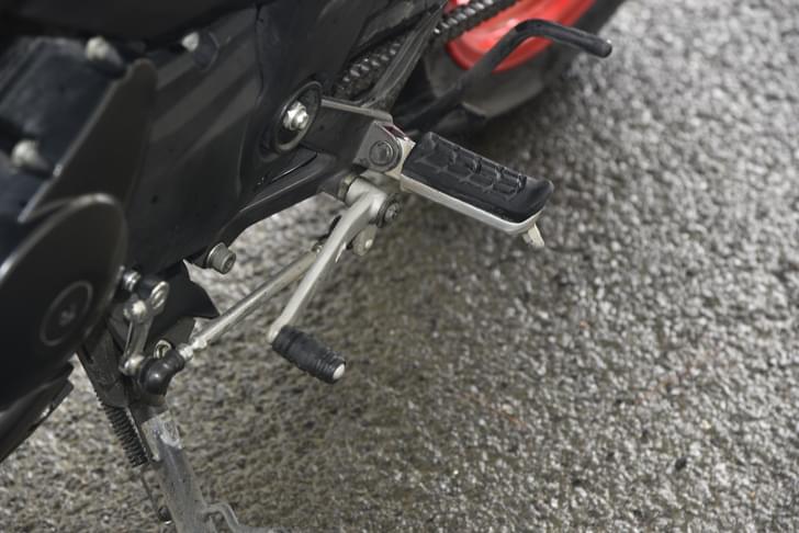 Tvs Apache Rtr 160 4v Color Black