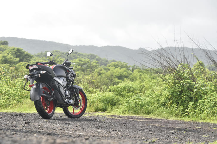 Tvs Apache Rtr 160 4v Rear View