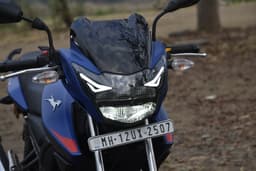 Tvs Apache Rtr 160 Front View