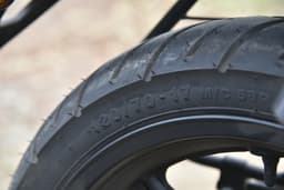 Tvs Apache Rtr 160 Color Black
