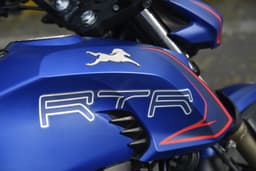 TVS Apache RTR 200 4V Color Blue