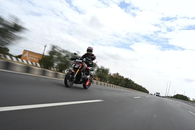 Color Black Image - 26978