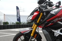 Tvs Apache Rtr 310 Front Right Three Quarter