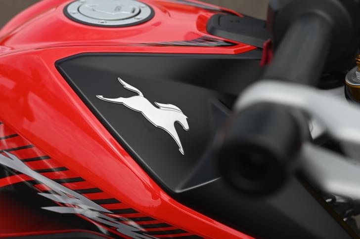 Tvs Apache Rtr 310 Closed Fuel Lid