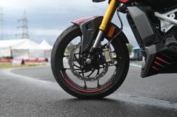 Tvs Apache Rtr 310 Color Black