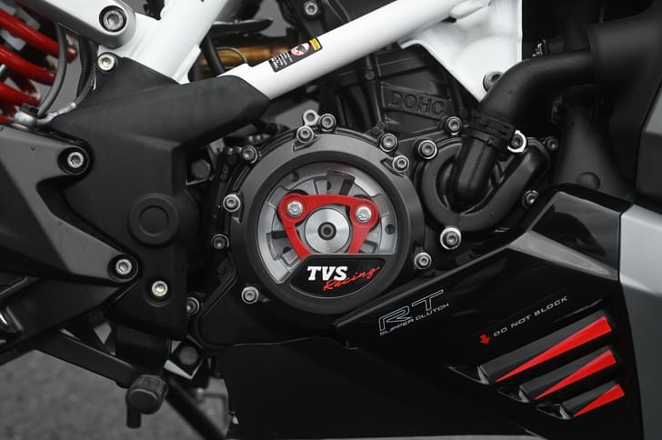 Tvs Apache Rtr 310 Color Black
