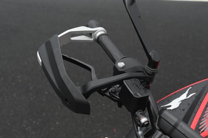 Tvs Apache Rtr 310 Color Black