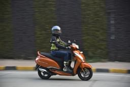 Tvs Jupiter 125 Front Left Three Quarter