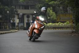 Tvs Jupiter 125 Front Left Three Quarter