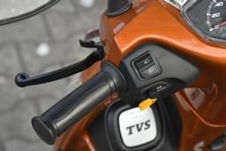 Tvs Jupiter 125 Color Orange