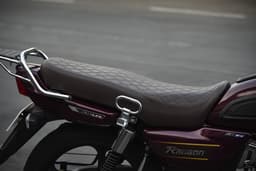 TVS Radeon Color Purple