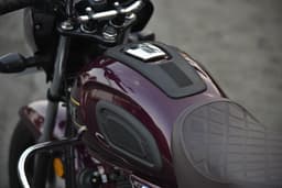 TVS Radeon Color Purple