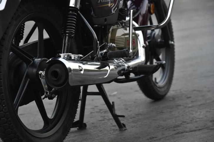 Tvs Radeon Color Black