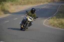 Tvs Raider 125 Front Right Three Quarter