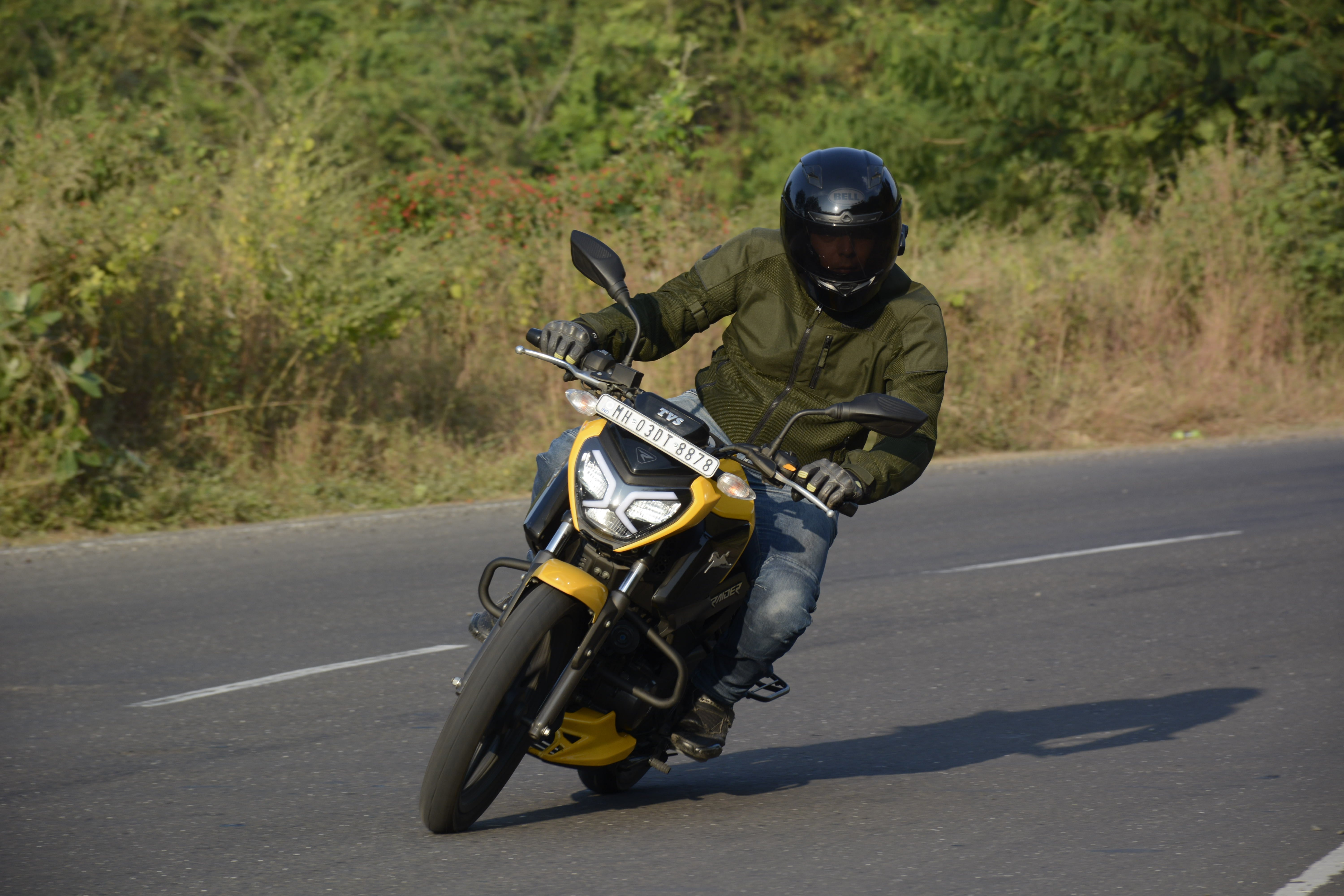 TVS Raider Color Yellow Image – Raider Photos in India | Autocar India