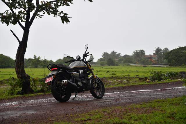 Rear View Image - 27361