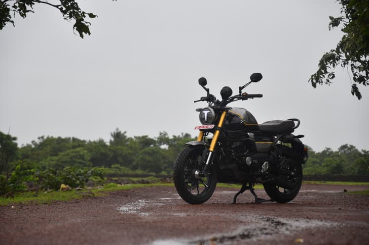 TVS Ronin Images