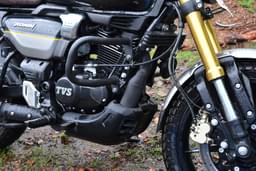 Tvs Ronin Color Black