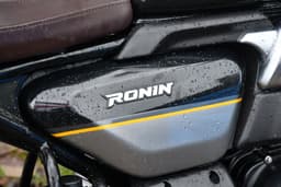 Tvs Ronin Color Black