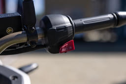 Tvs Apache Rtx 300 Color Black, Red, Silver