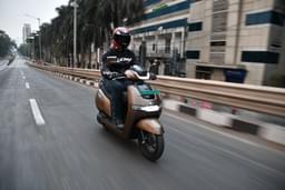 Tvs Iqube Front Left Three Quarter