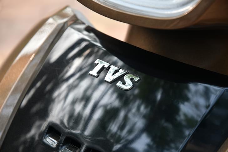 Tvs Iqube Color Black