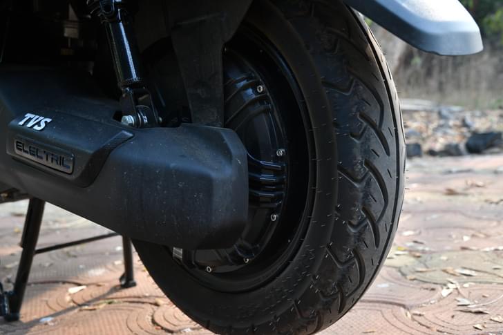 Tvs Iqube Color Black